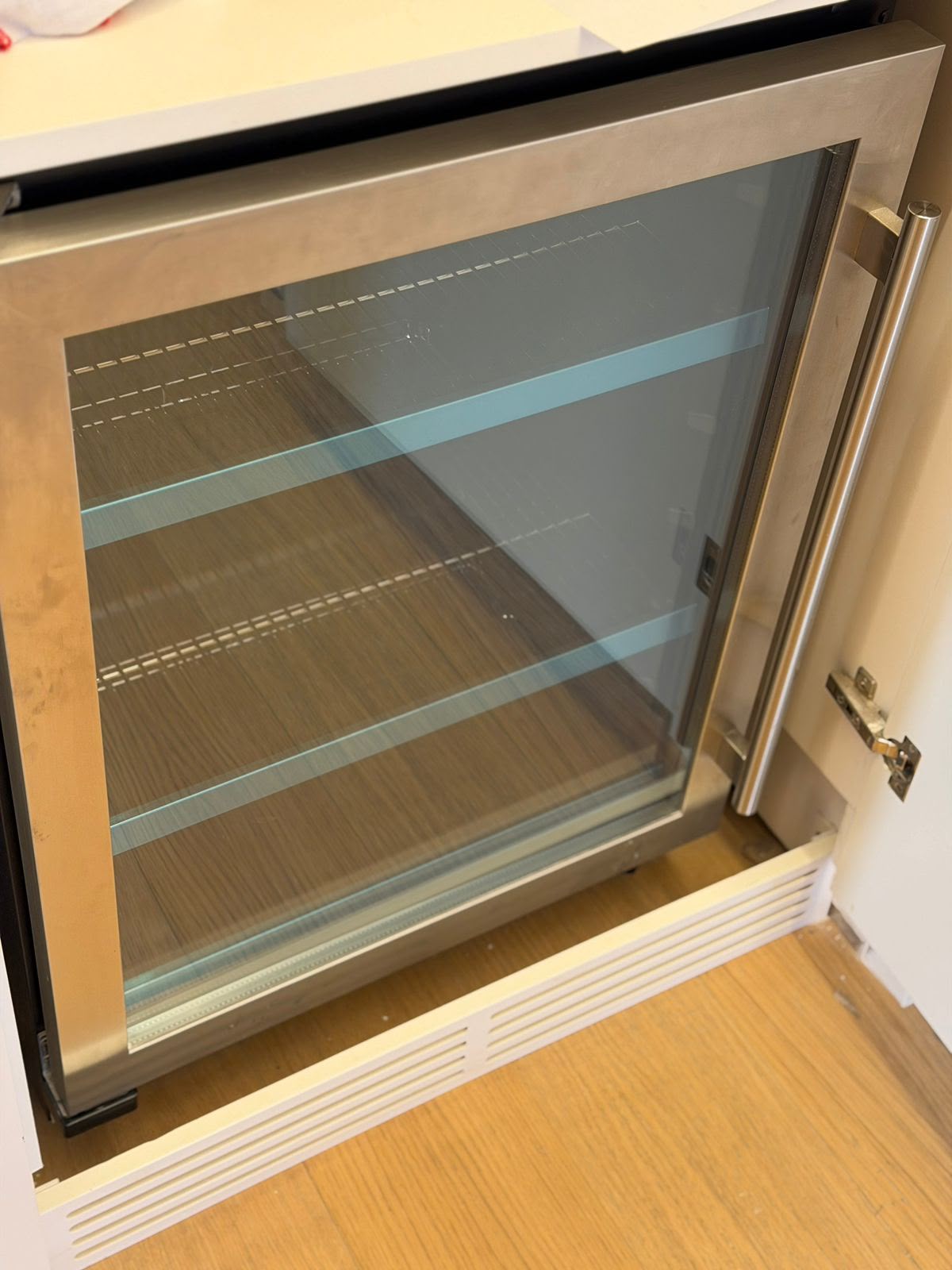 Frigobar Elettromec Embutir 135L Inox 220V — foto 2 de 5