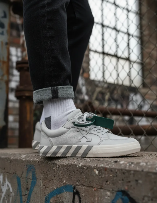 Tênis Off-White Vulcanized Low Couro Branco Masculino 41 Original
